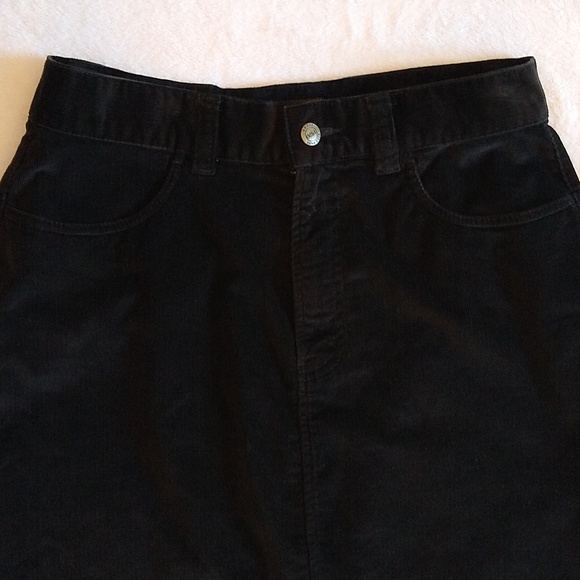 Eddie Bauer black corduroy skirt - Picture 2 of 9